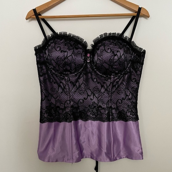 Frederick’s of Hollywood Purple & Black Satin Lace Corset top Large - Picture 9 of 10